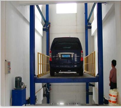 四柱式汽车升降平台